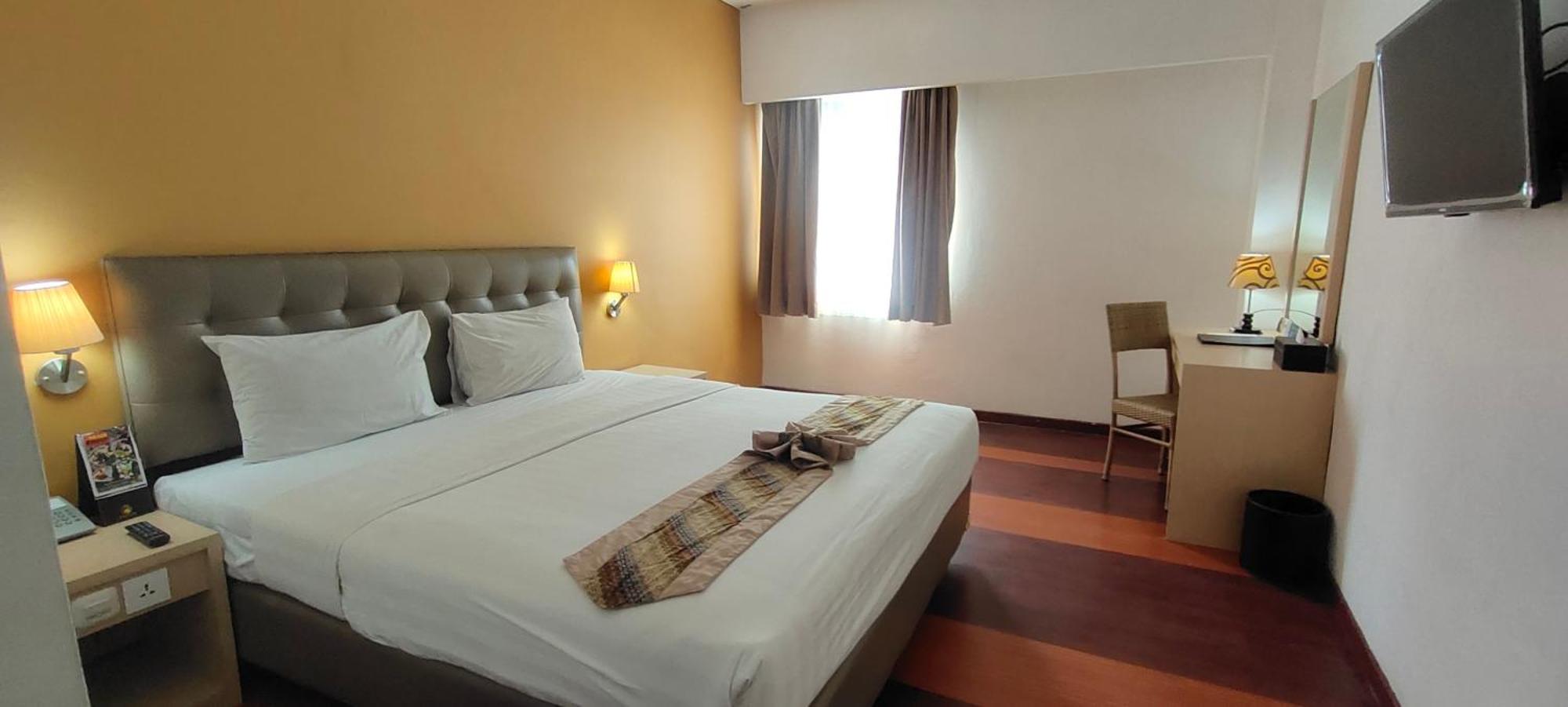 Hotel Arjuna Yogyakarta Exteriör bild