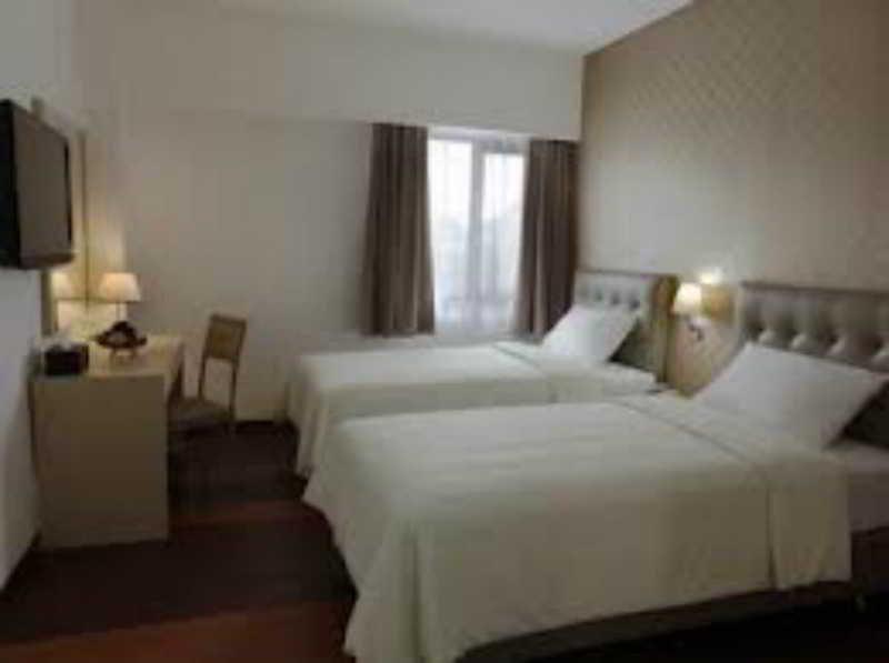 Hotel Arjuna Yogyakarta Exteriör bild