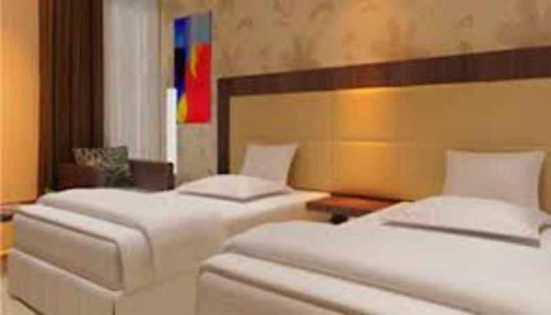 Hotel Arjuna Yogyakarta Exteriör bild
