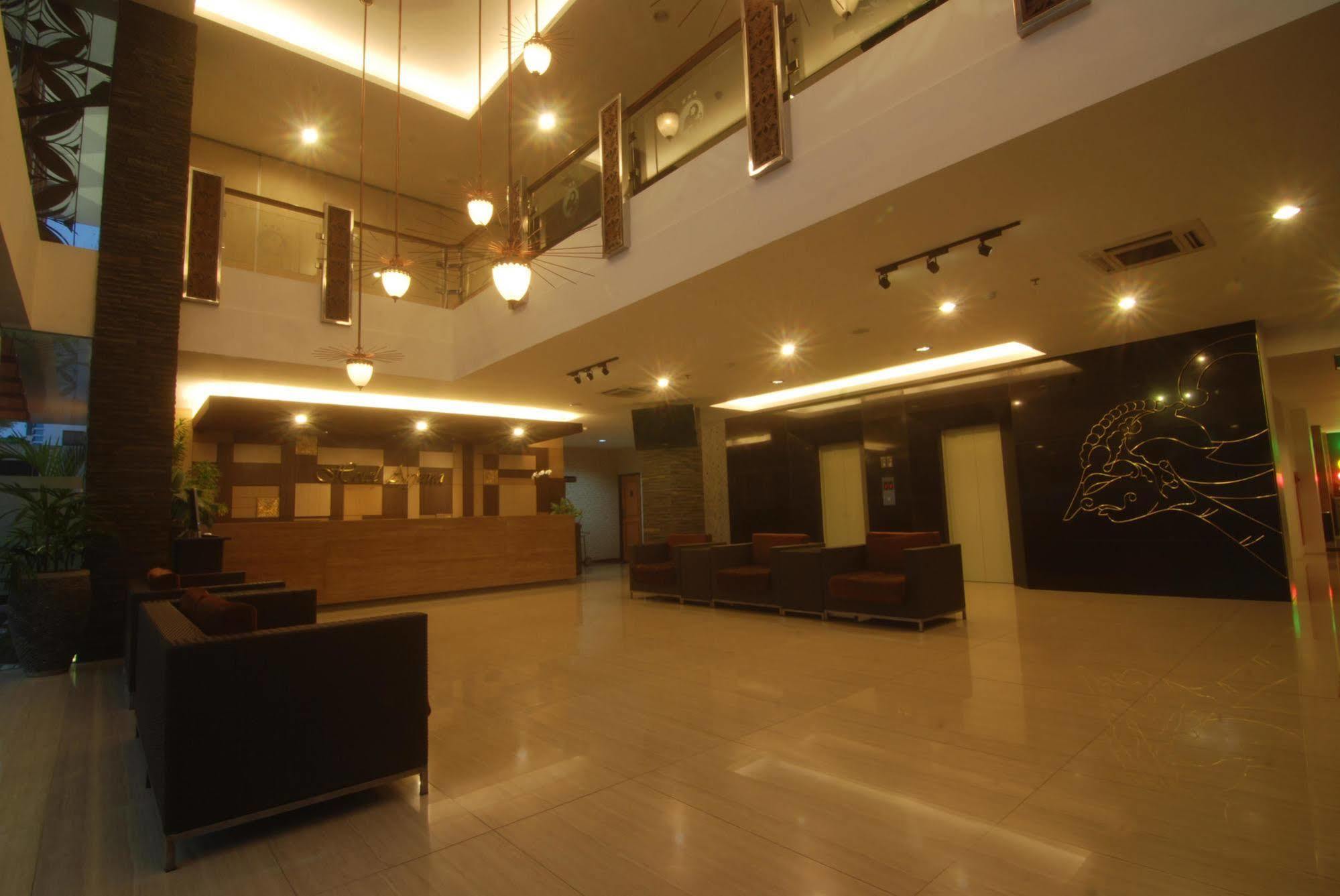 Hotel Arjuna Yogyakarta Exteriör bild